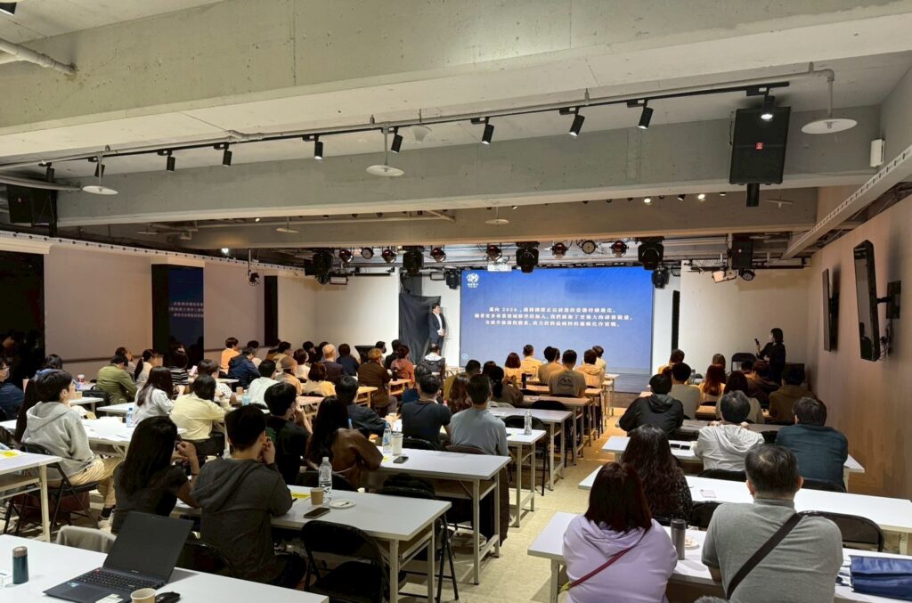 line album 2026418台北見面會 260420 2